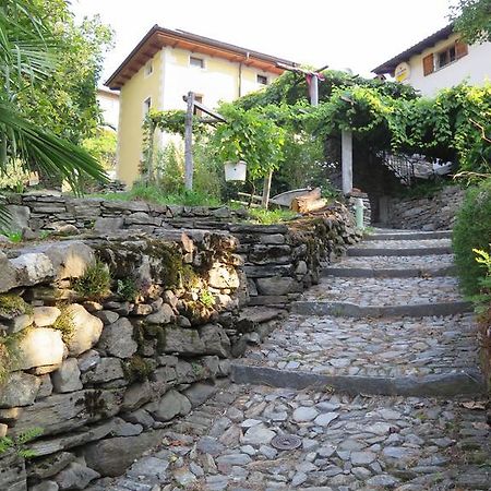 Da Erminia Bed & Breakfast Verdabbio Exterior photo